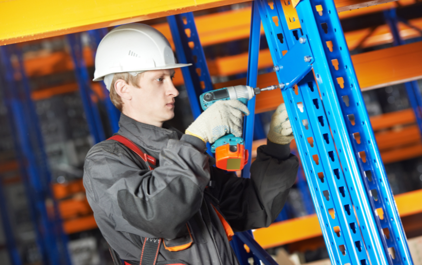 montage de rack professionnel rayonnage metallique entrepot